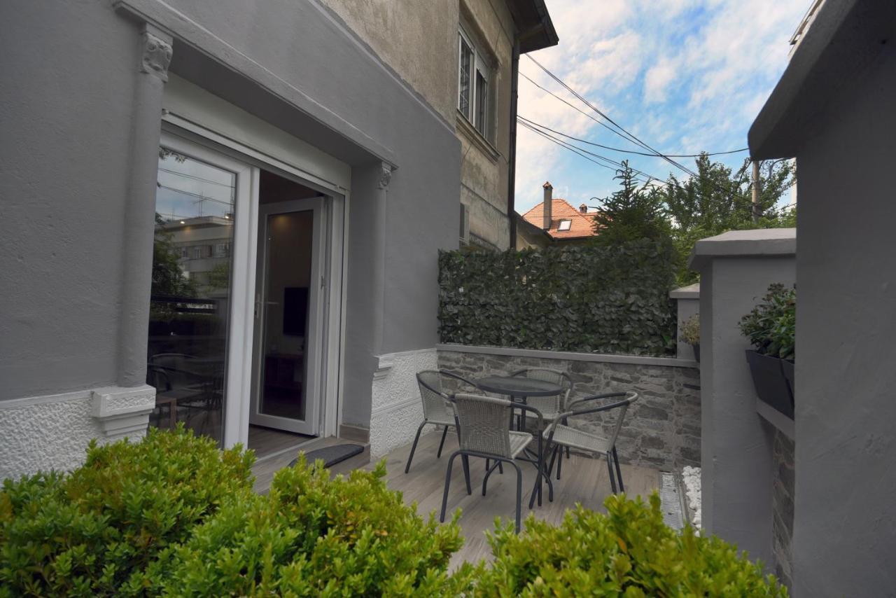 Tasos Lägenhet Belgrad Exteriör bild